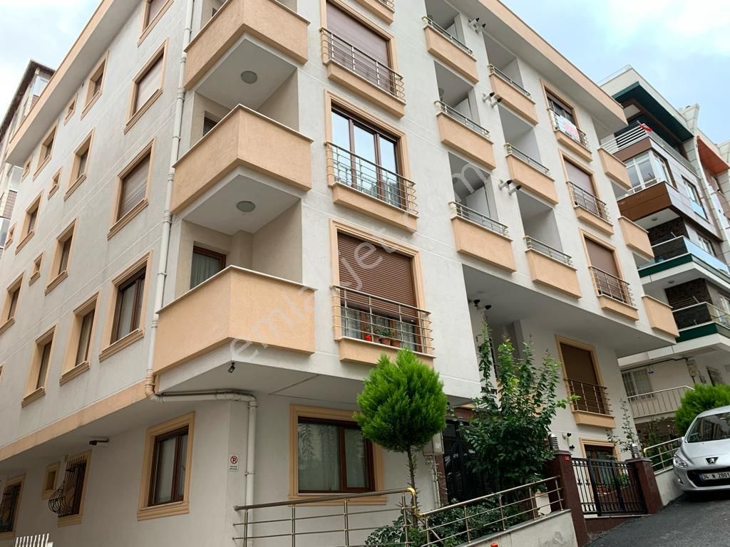 Maltepe Fındıklı Satılık Daire MALTEPEDE YEDİTEPE VE MARMARA ÜNİ. TAM YANINDA 5+2 HARİKA ÖTESİ DAİRE