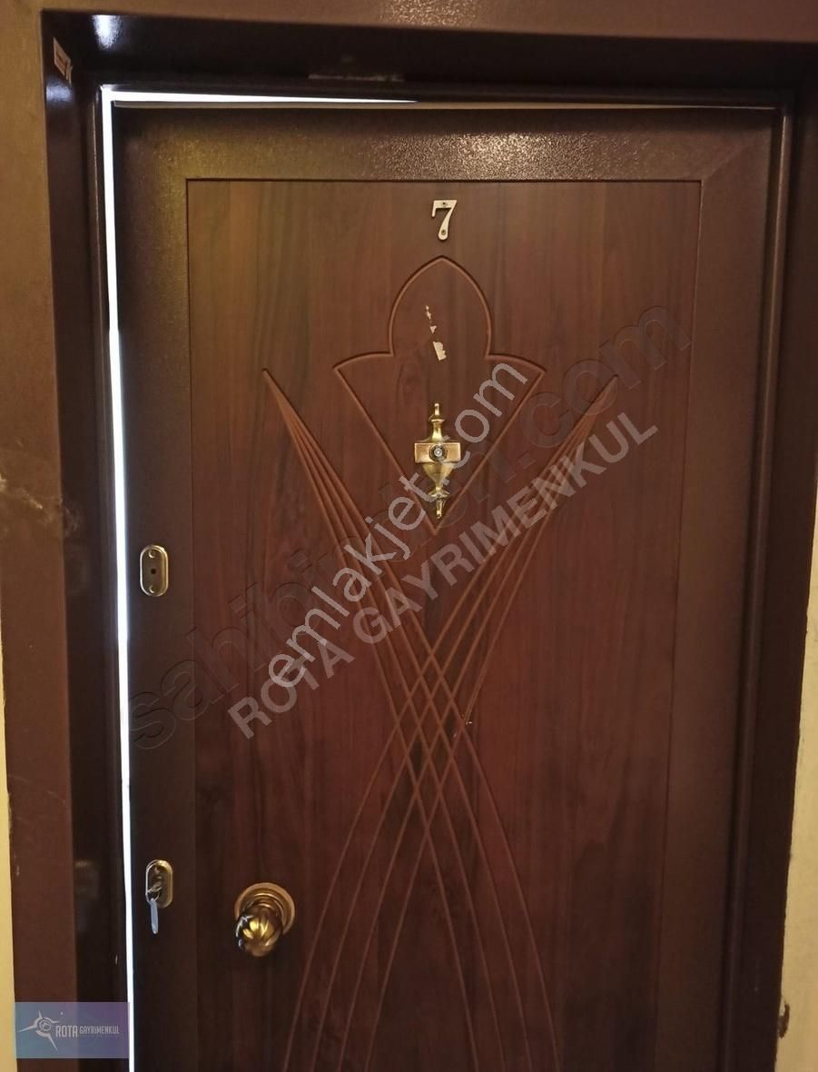 https://imaj.emlakjet.com/listing/13740378/681B213142E1E7C16841B082FA0833DD13740378.jpg