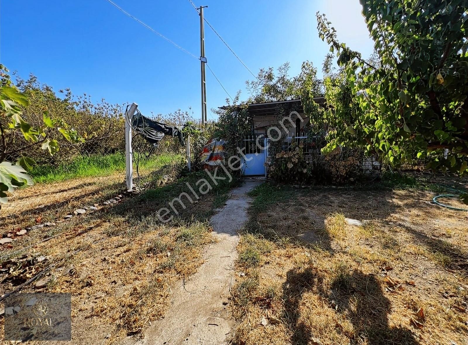 https://imaj.emlakjet.com/listing/13740524/D7AF1ED50709A23846D52CC93474C70F13740524.jpg