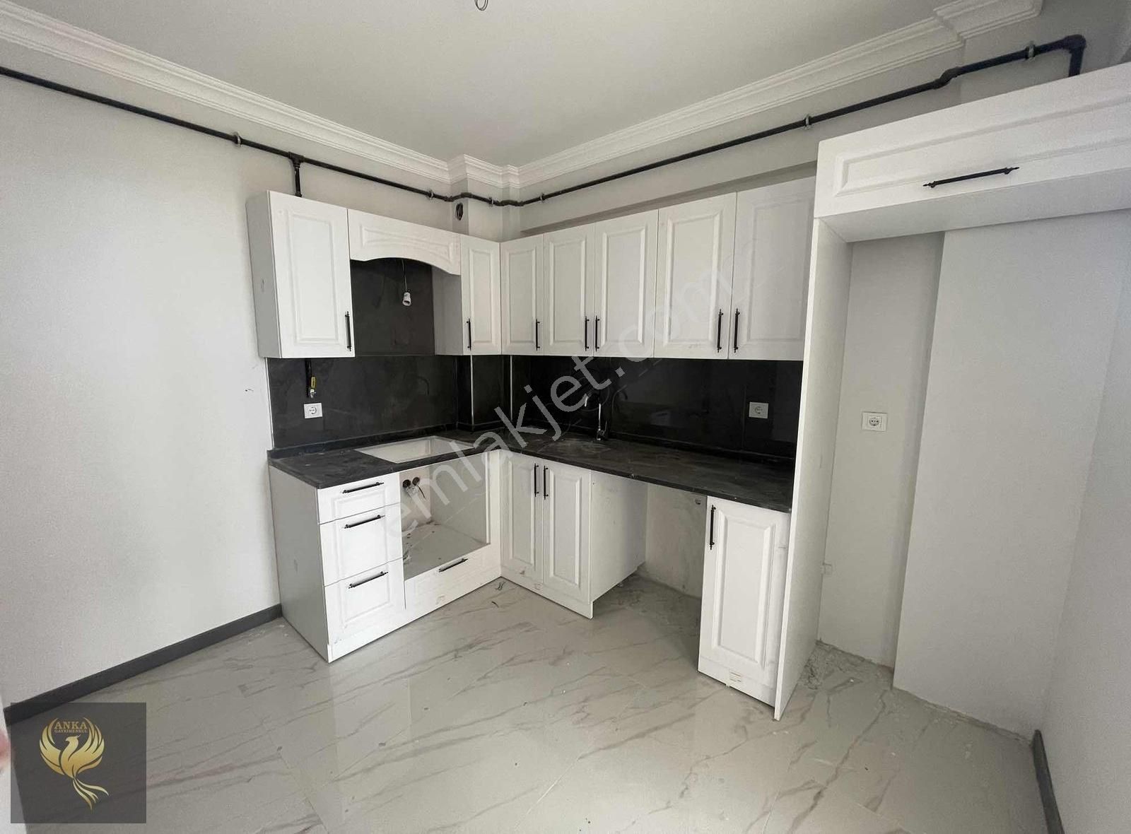 https://imaj.emlakjet.com/listing/13748479/3D9F707059BE0211362EE4D9E58B191113748479.jpg