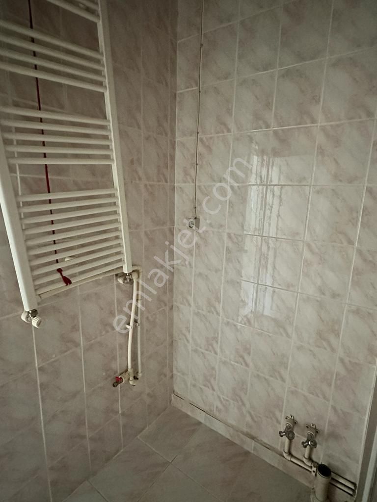 https://imaj.emlakjet.com/listing/13760791/5A351D27B7FFAC3085CCB1A79F270ACA13760791.jpg
