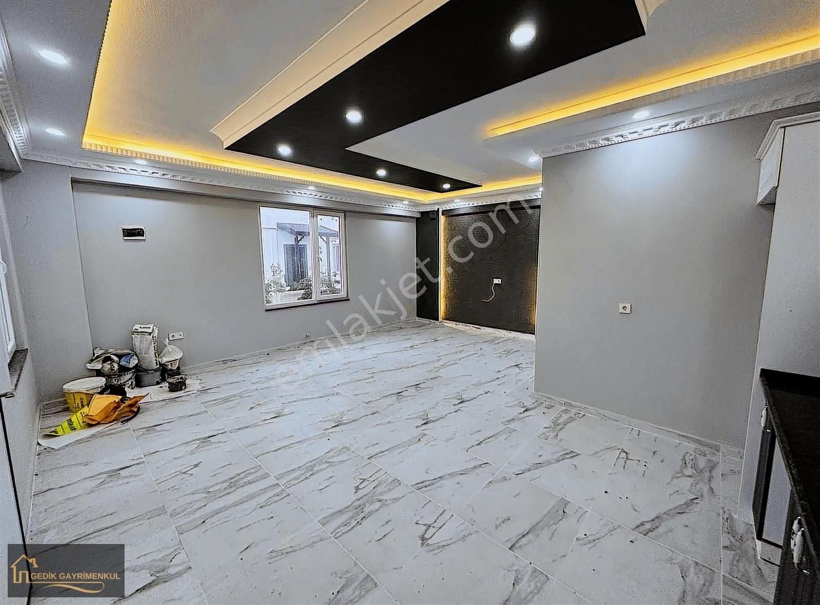 https://imaj.emlakjet.com/listing/13765508/B4195AF548CC5E33FDEB11A9B8B5819613765508.jpg