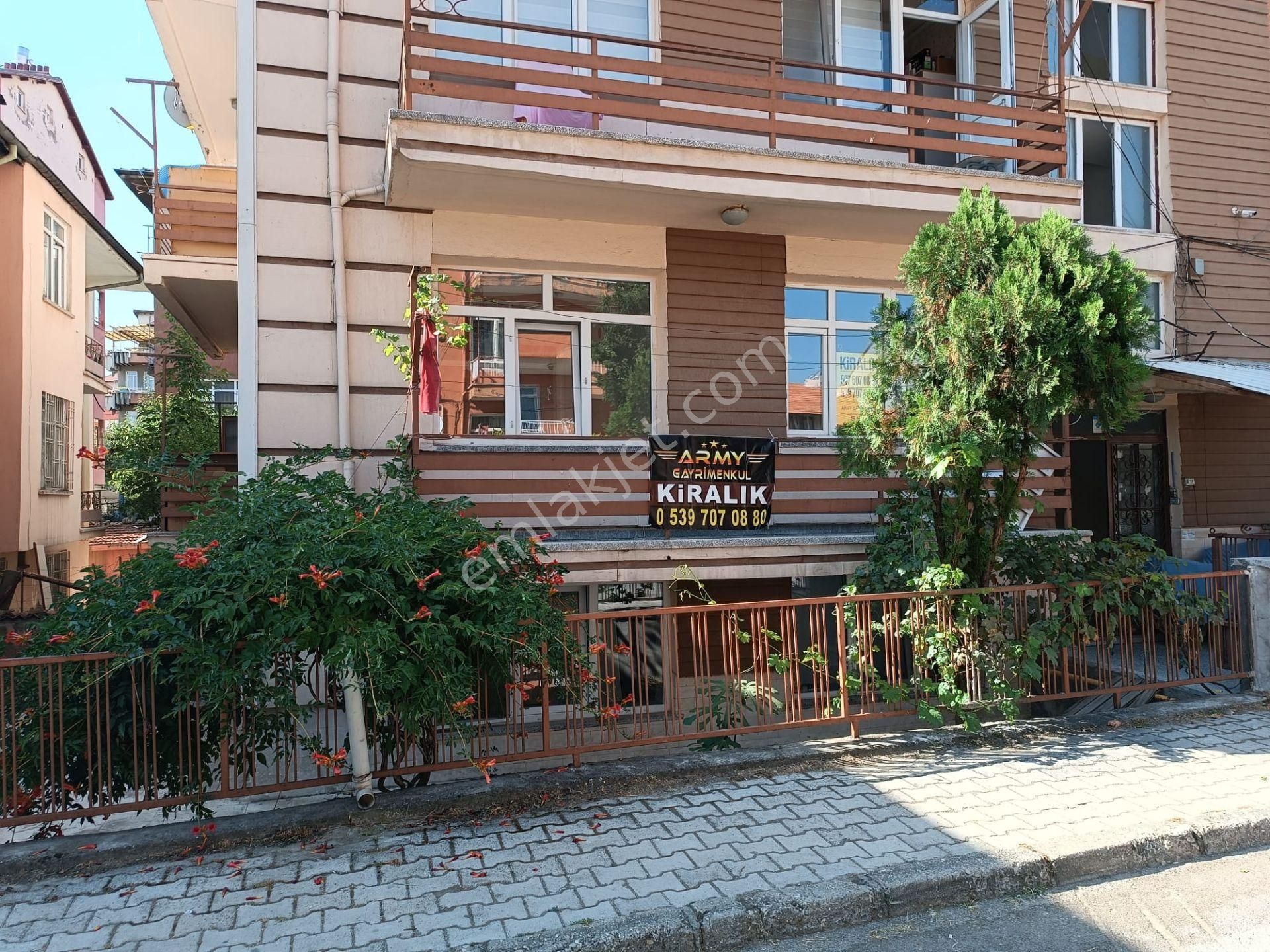 Yedişehitler Mahallesinde Bakımlı Kiralık Daire