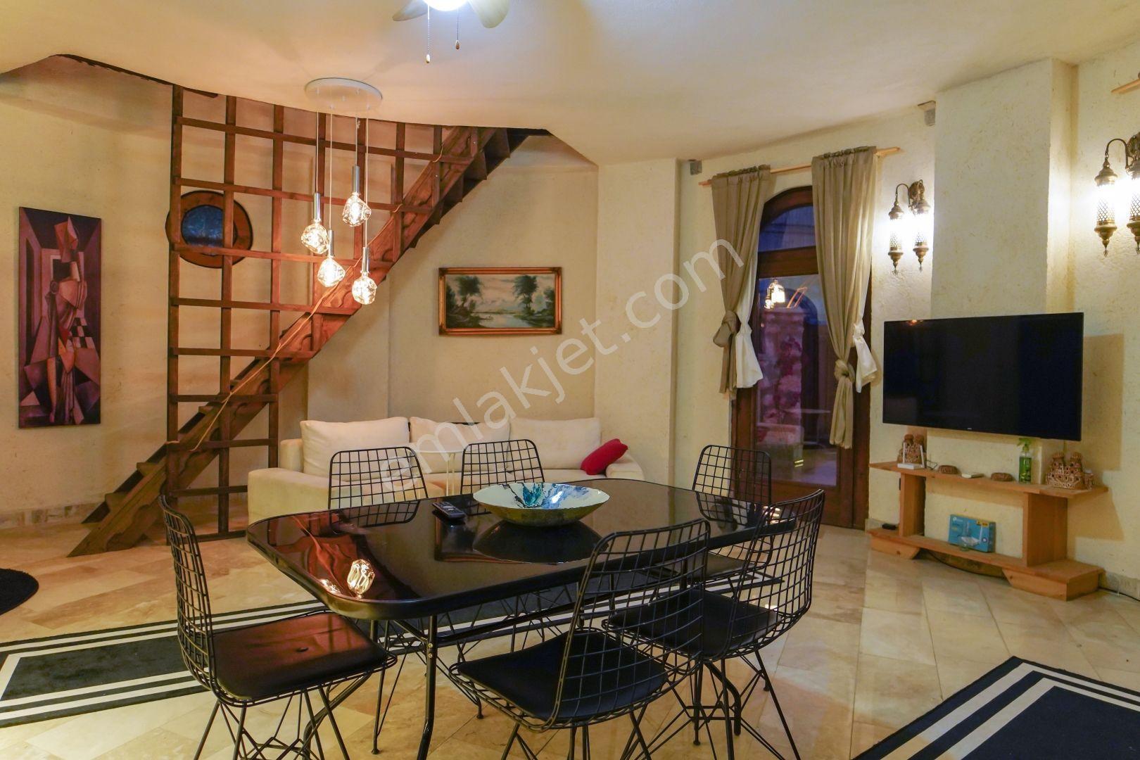 Satılık Deniz Manzaralı Yel Değirmeni Konsept Villa. - Görsel 14