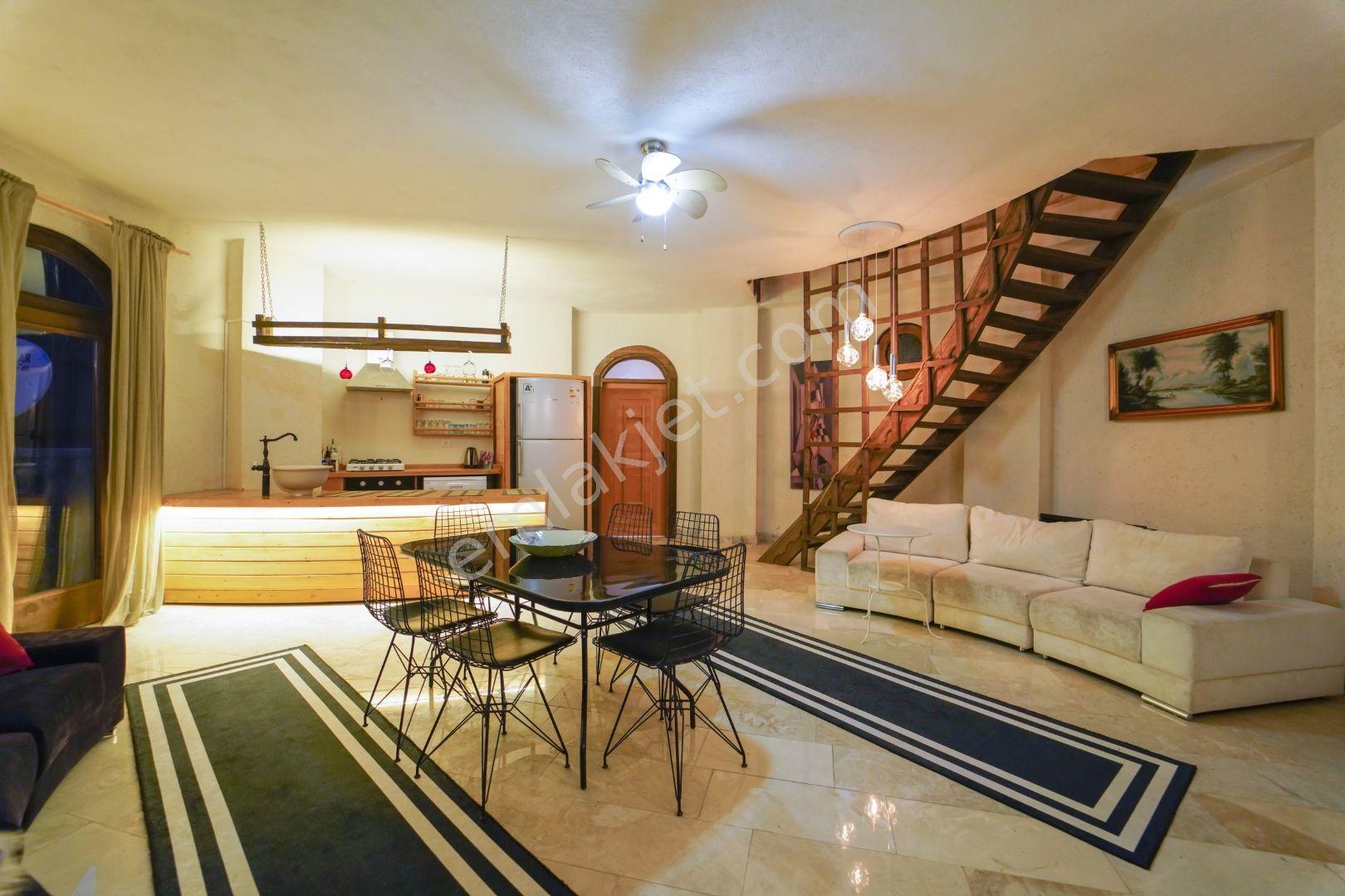 Satılık Deniz Manzaralı Yel Değirmeni Konsept Villa. - Görsel 12