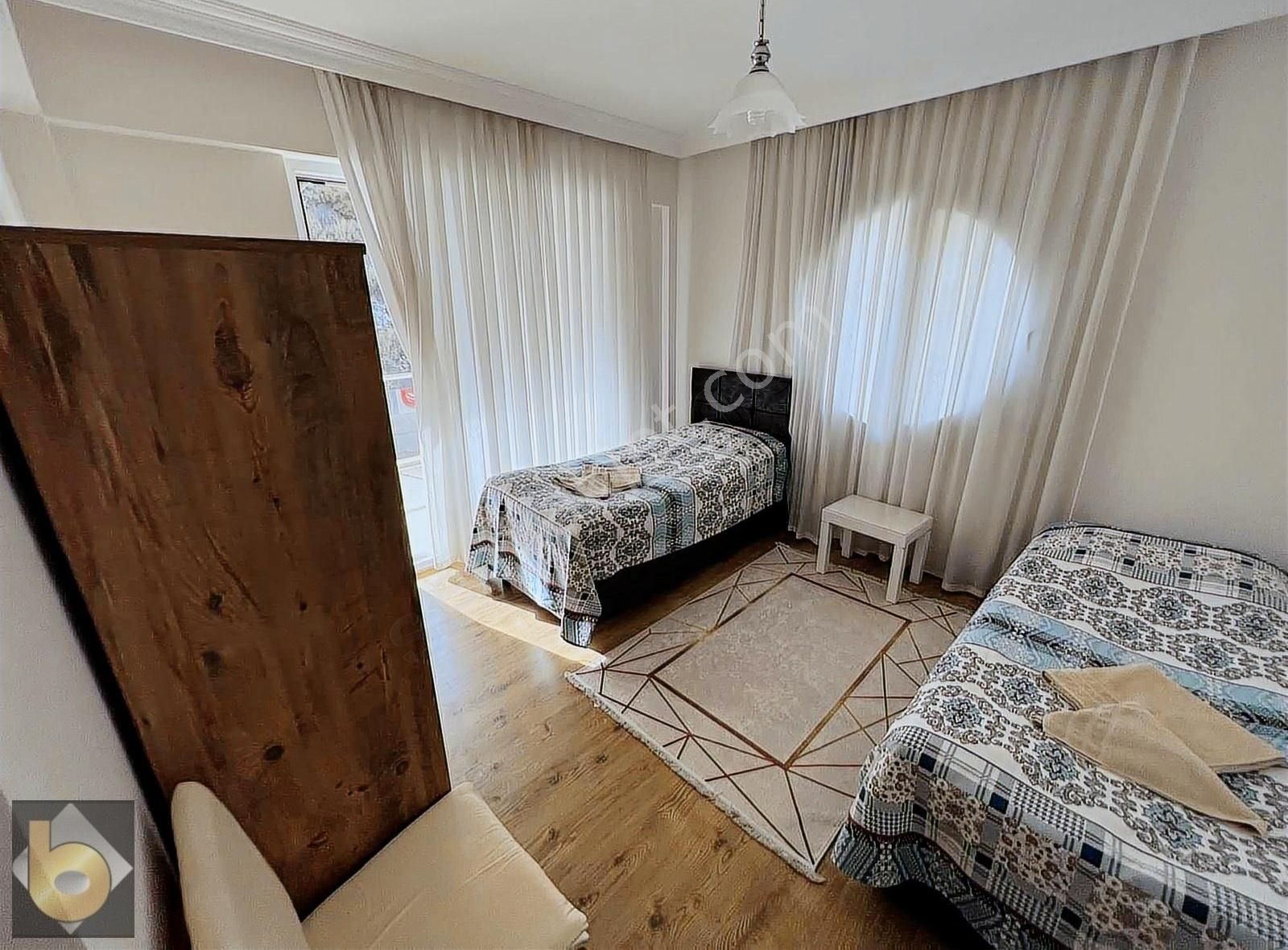 Fethiyede Dev Ev Patlangıç Havuzlu Eşyalı Dublex Daire - Görsel 33