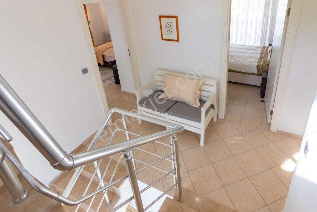 Antalya Belek'te 4+1 Havuzlu Sitede Satılık Triplex Villa - Görsel 9