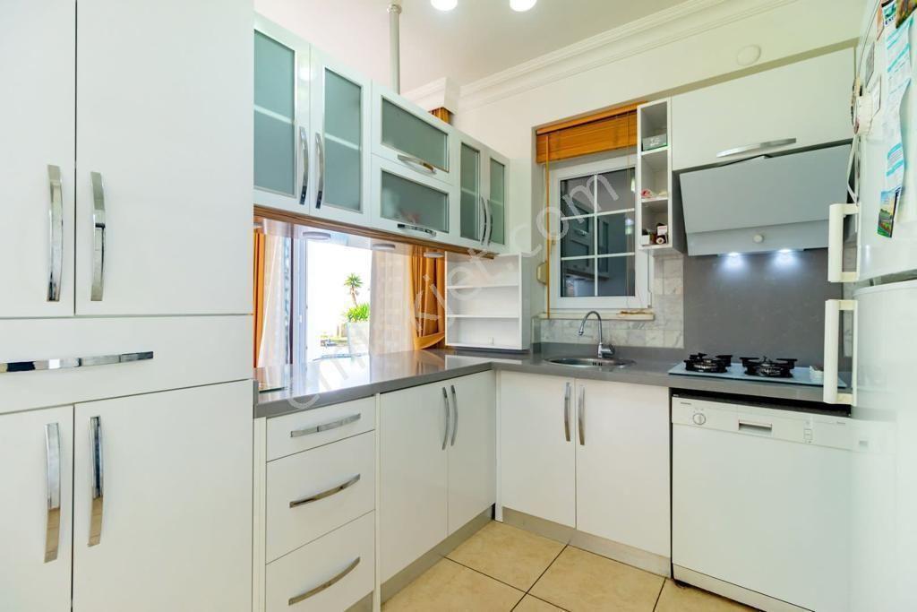 Antalya Belek'te 4+1 Havuzlu Sitede Satılık Triplex Villa - Görsel 8