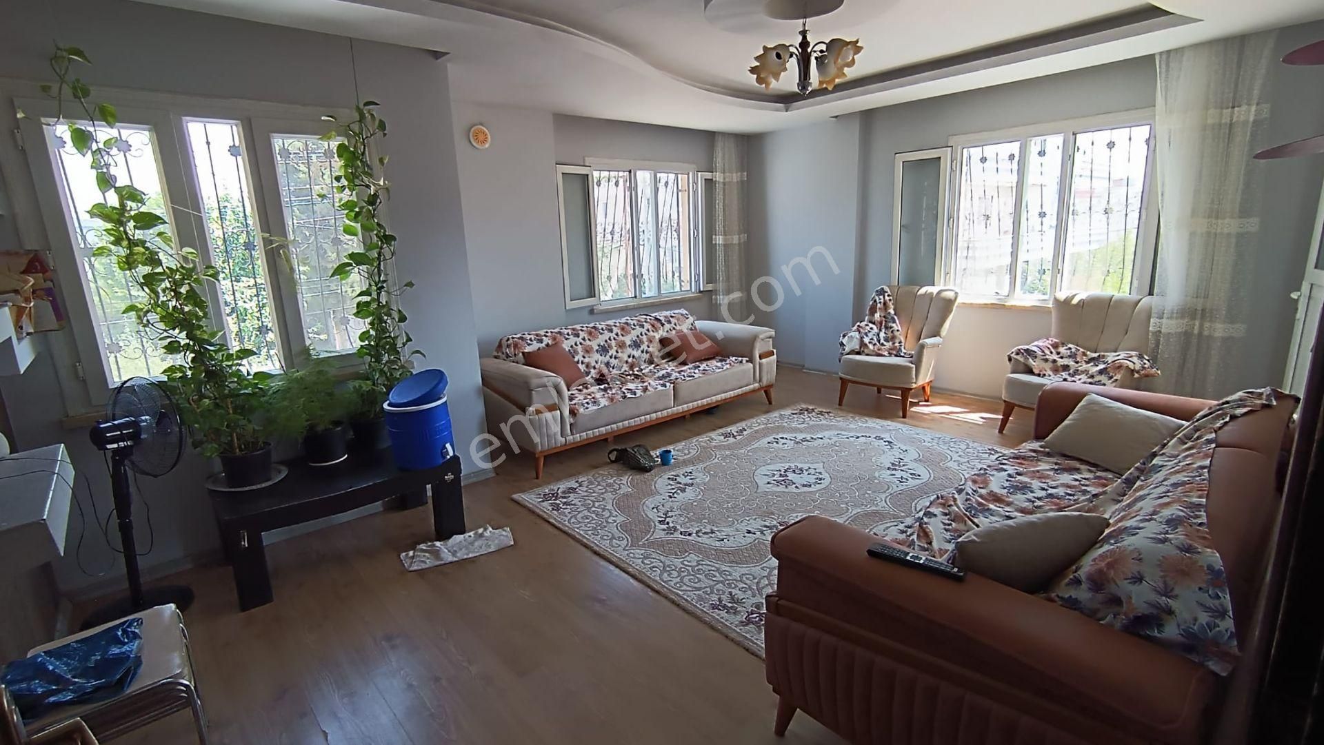 Tarsus Yenice Satılık Müstakil Ev  TARSUS CK EMLAK'TAN YENİCE MH 135m2 SATILIK 2. KAT DAİRE