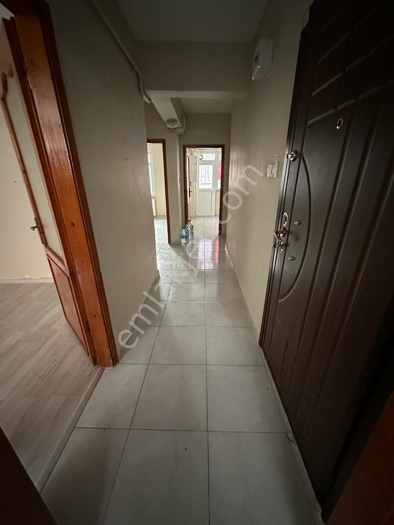 https://imaj.emlakjet.com/listing/13797010/C57F6572C6989AF12A3CC13EE0A5285813797010.jpg