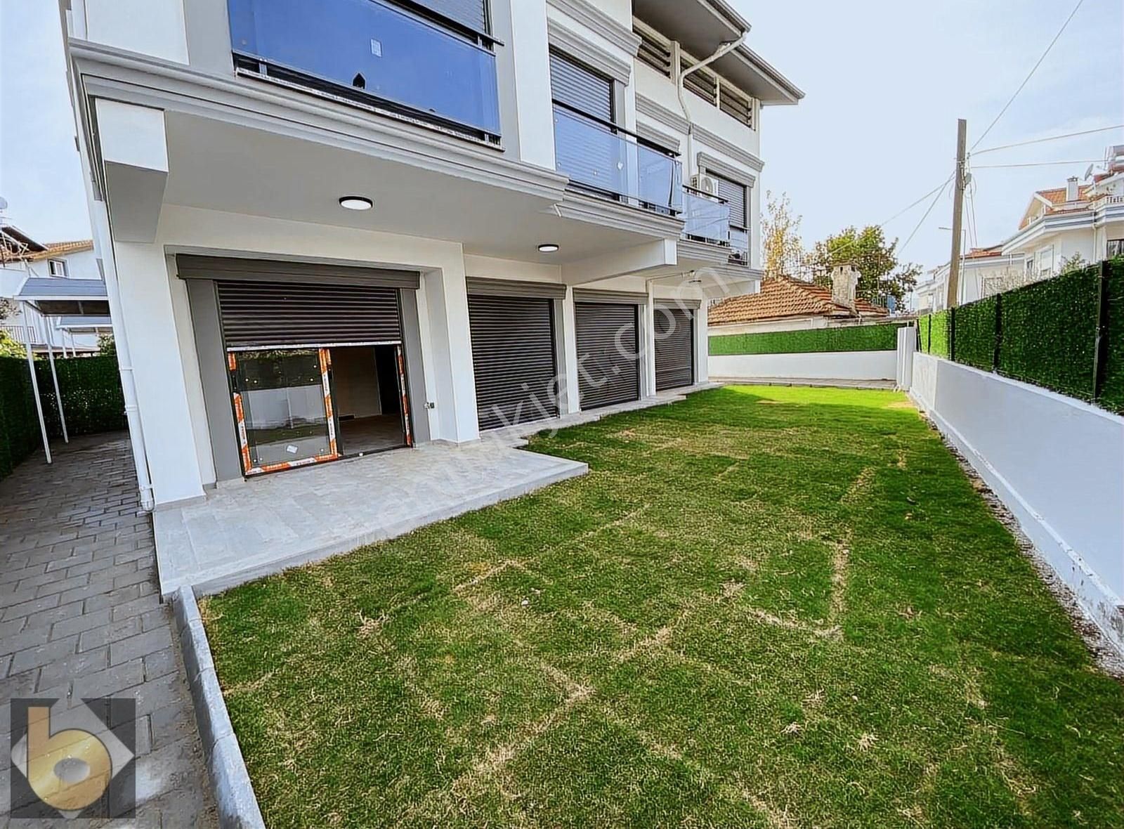 Fethıye Foça Mahalede Satılık Lüx Tribleks Villa - Görsel 11