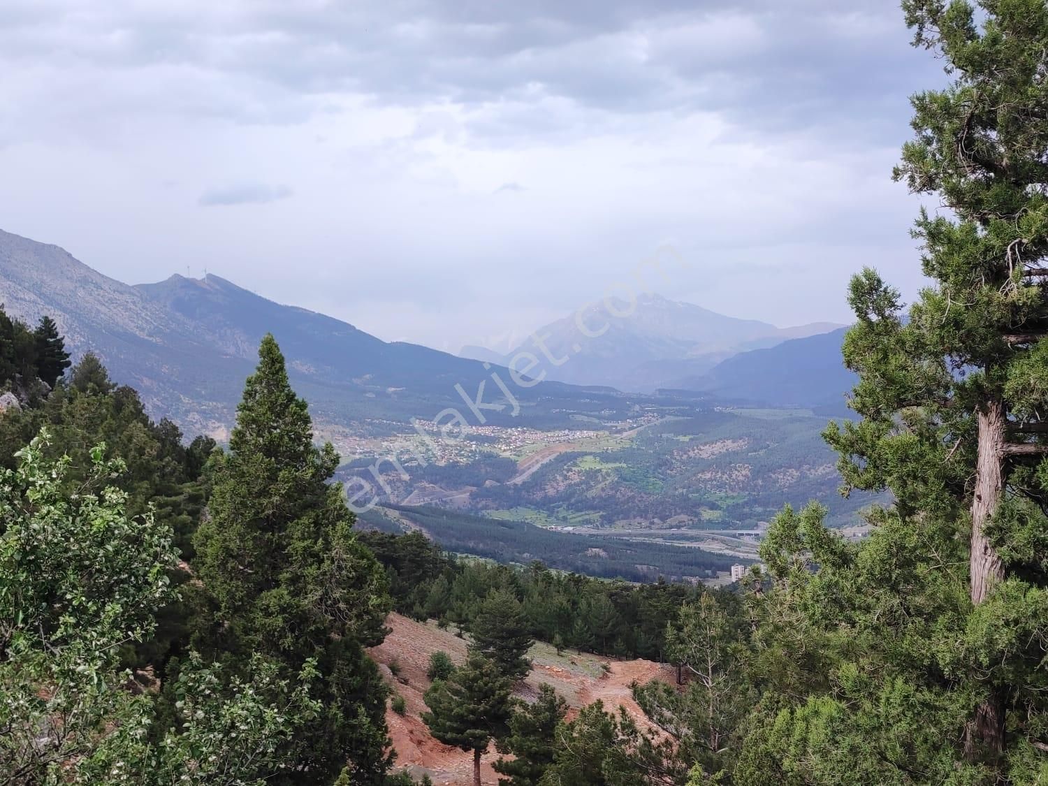 Pozantı Kar Emlaktan Bozkırlı Mevkiinde Satılık 450m2 Arsa - Görsel 9