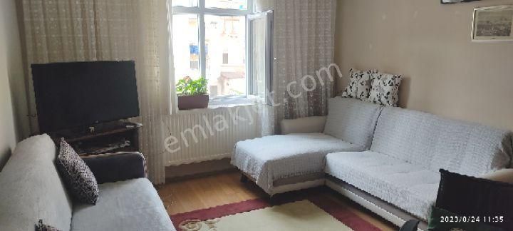 Eyüpsultan Rami Cuma Satılık Daire EYUPSUlTAN RAMİ CUMA DA SATILIK DAİRE 