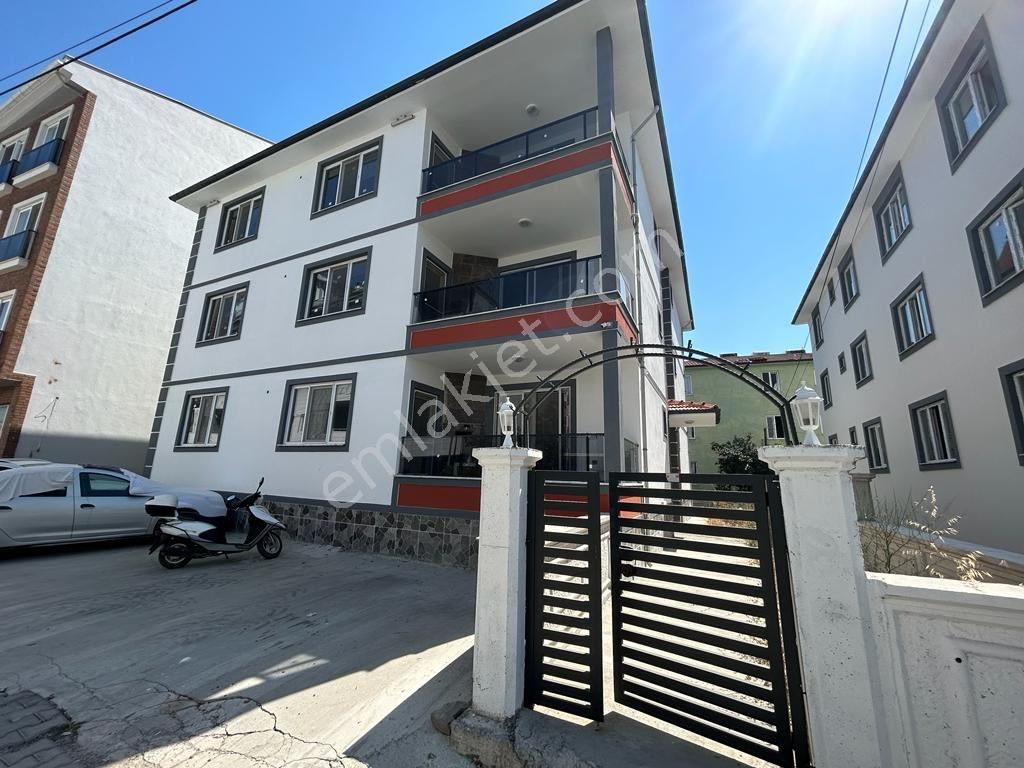 Dalaman Karaçalı Satılık Daire  Dalaman Merkezde 110 m2 Ayrı Mutfak Sıfır 2+1 Daire