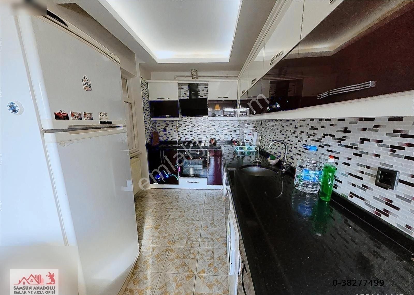 https://imaj.emlakjet.com/listing/13805307/733D0B3AC35DFD37BE711B40FB7C09D413805307.jpg