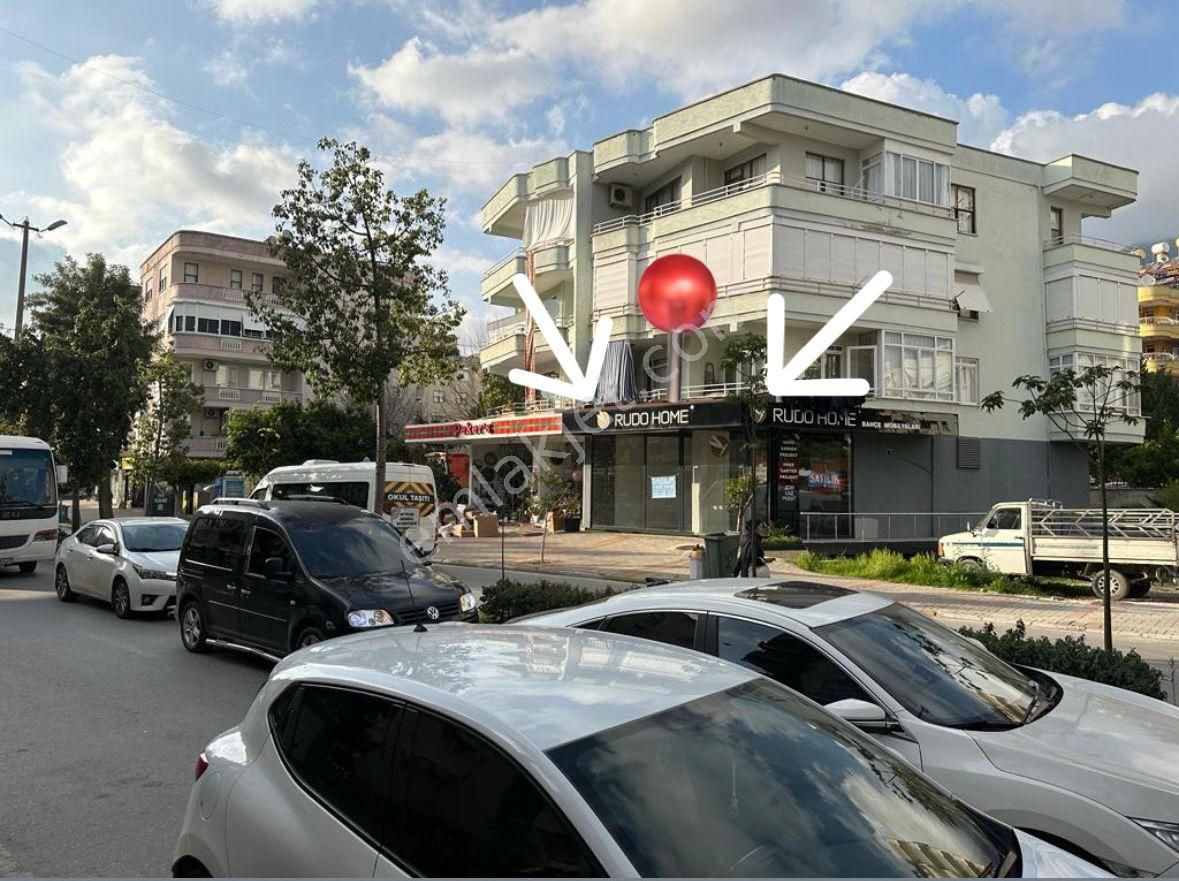 Alanya Güller Pınarı Satılık Dükkan & Mağaza  Sahibinden Alanya 25M Yolda Vatandaşlığa Uygun Köşe Dükkan ! ! 