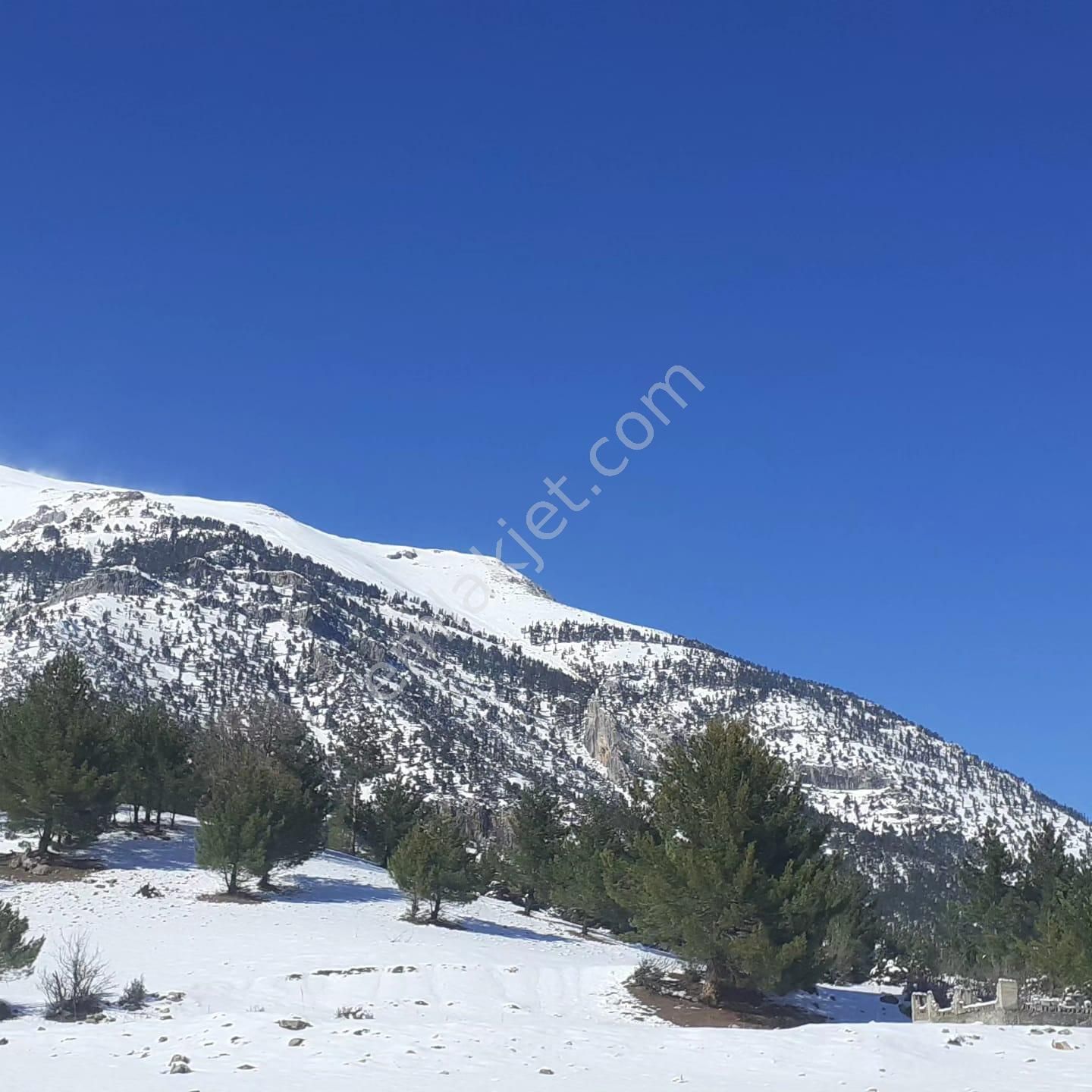 Pozantı Kar Emlaktan Körmenlik Mevkiinde Satılık 750m2 Arsa - Görsel 8