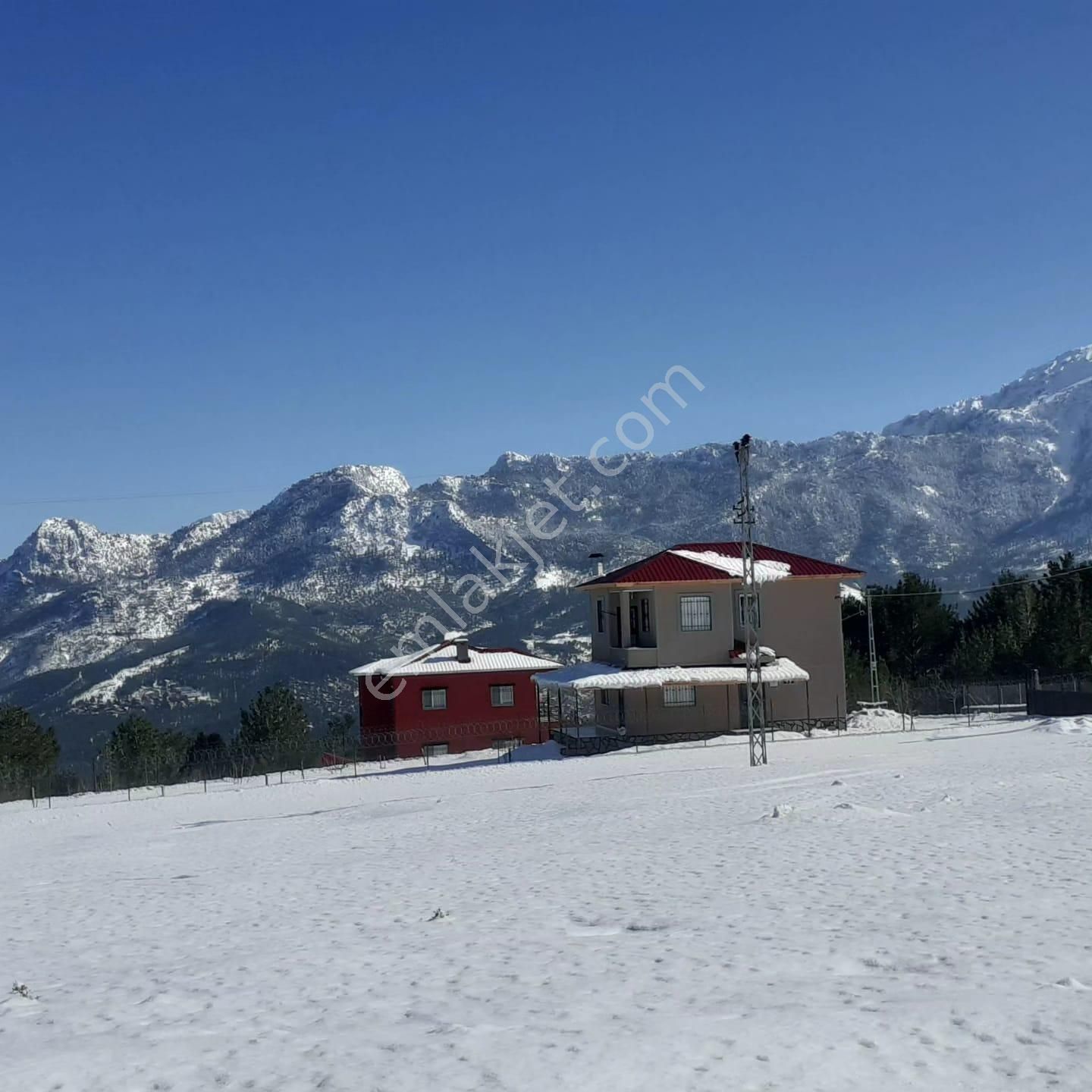 Pozantı Kar Emlaktan Körmenlik Mevkiinde Satılık 750m2 Arsa