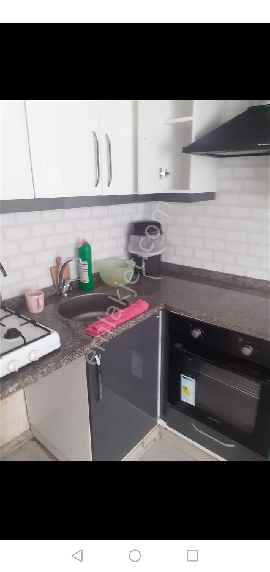 Salihli Mithatpaşa Satılık Apartman Dairesi Acil Satılık 2+1 Daire Guzel Konumda