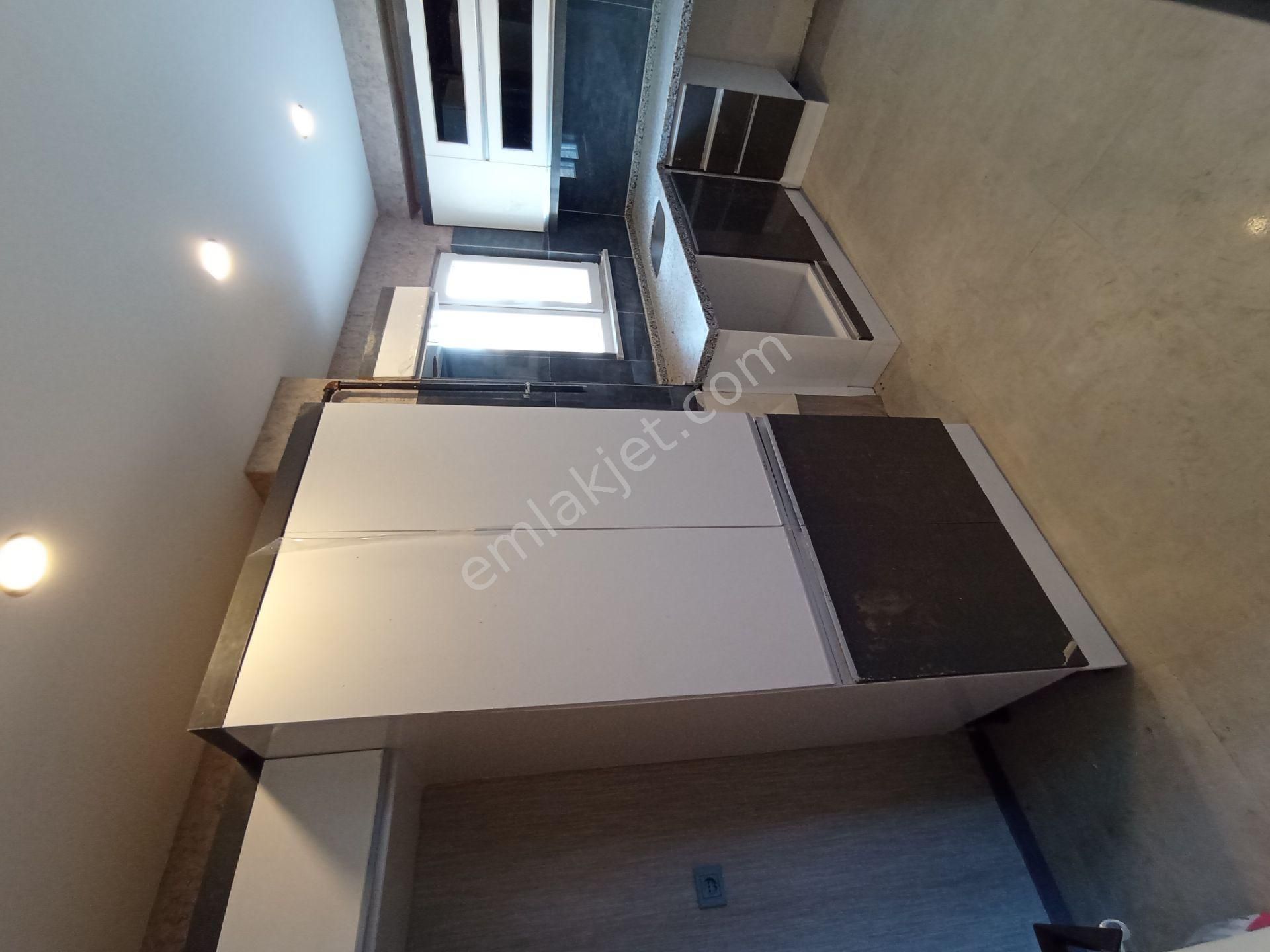 https://imaj.emlakjet.com/listing/13829776/B9DBE5BFD7432210EDEE87831EF6A88413829776.jpeg