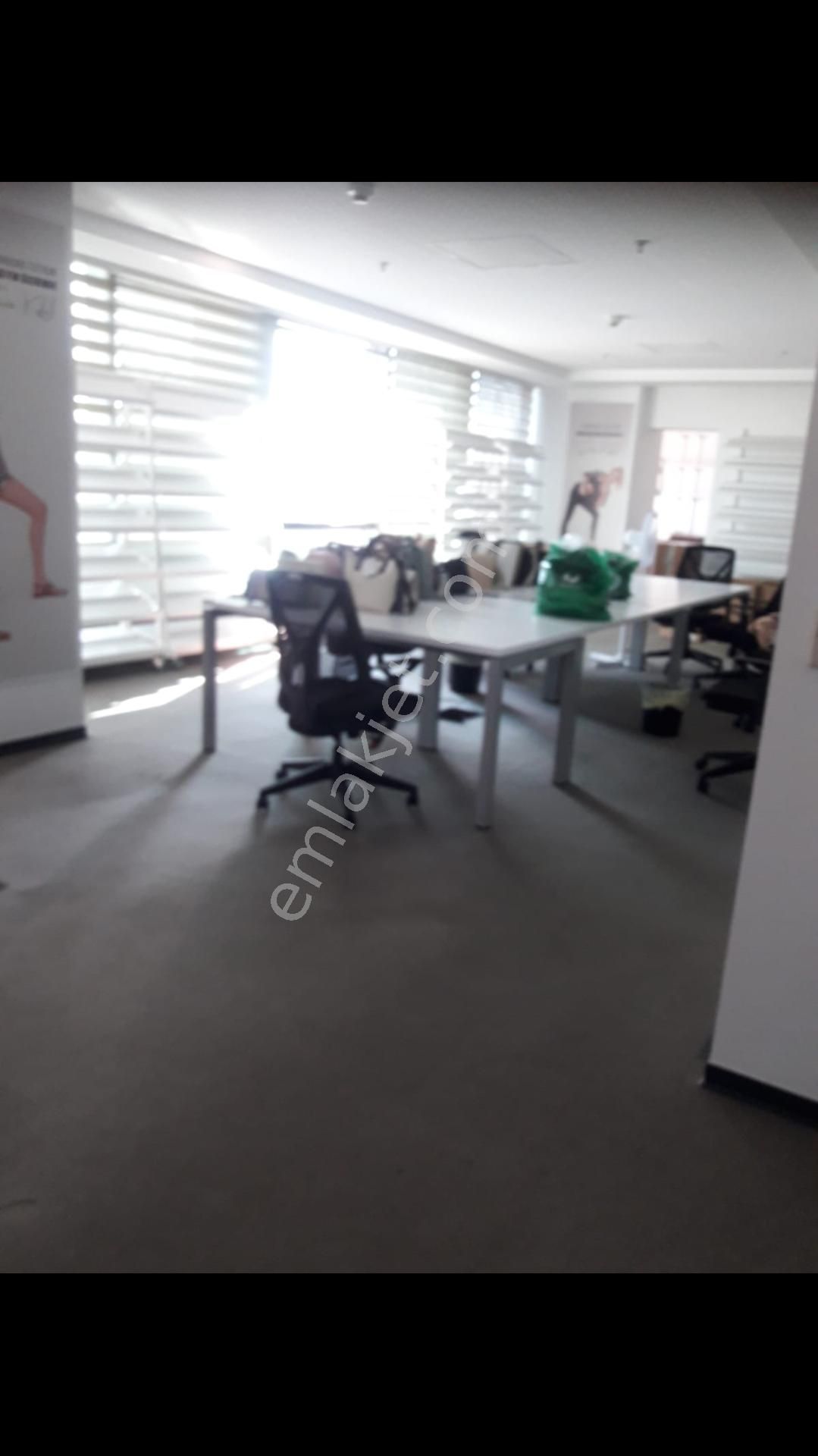 Bahçelievler Çobançeşme Kiralık Plaza Katı NISH ISTANBULDA OFIS BLOĞUNDA 270m2  OFIS