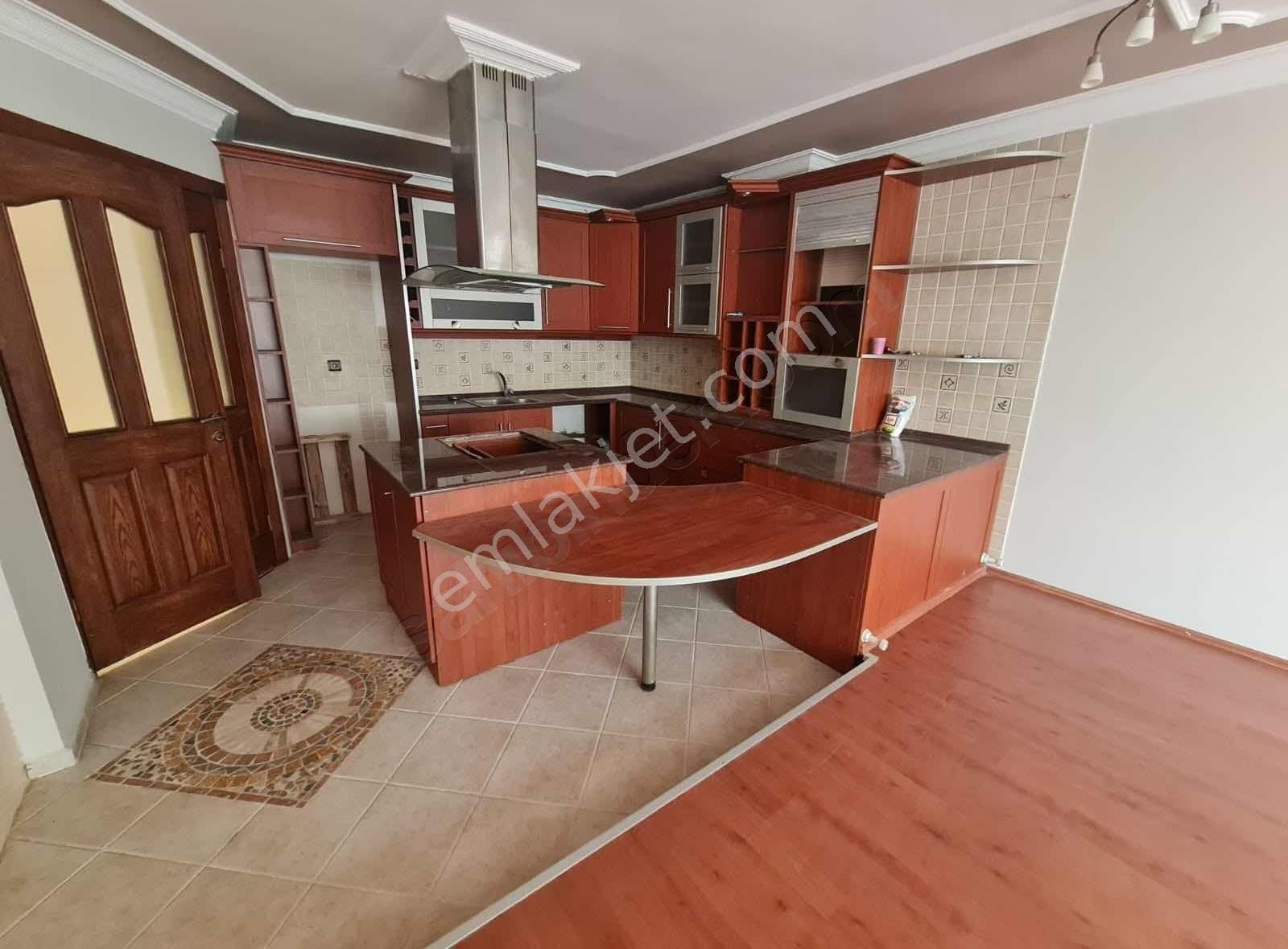 https://imaj.emlakjet.com/listing/13850440/4570E7825EB3430DE3768B7F4F72AE6F13850440.jpg