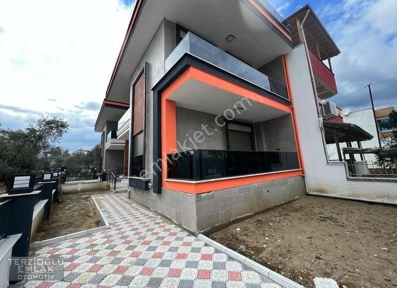 Terzioğlu'ndan Güre De Denize 100 Metre Sıfır Deluxe 3+1 Villa - Görsel 3