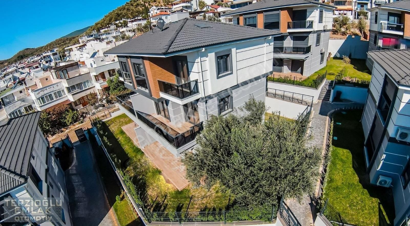 Terzioğlu'ndan Güre İskelede Manzaralı 4+2 Deluxe Villa - Görsel 35