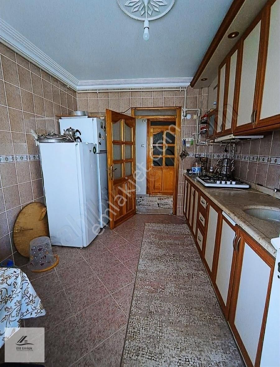 https://imaj.emlakjet.com/listing/13861916/4F87481BD49CF942D0CFF2ACD4173B3113861916.jpg