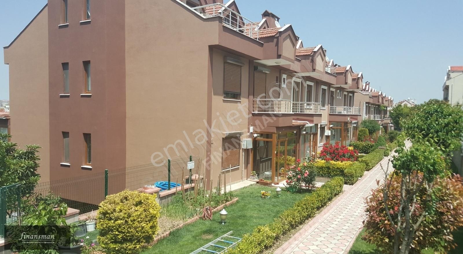 Sauna.. Çift Mutfak.. Havuz.. Geniş Bahçeli.. A Tipi Köşe Villa - Görsel 18