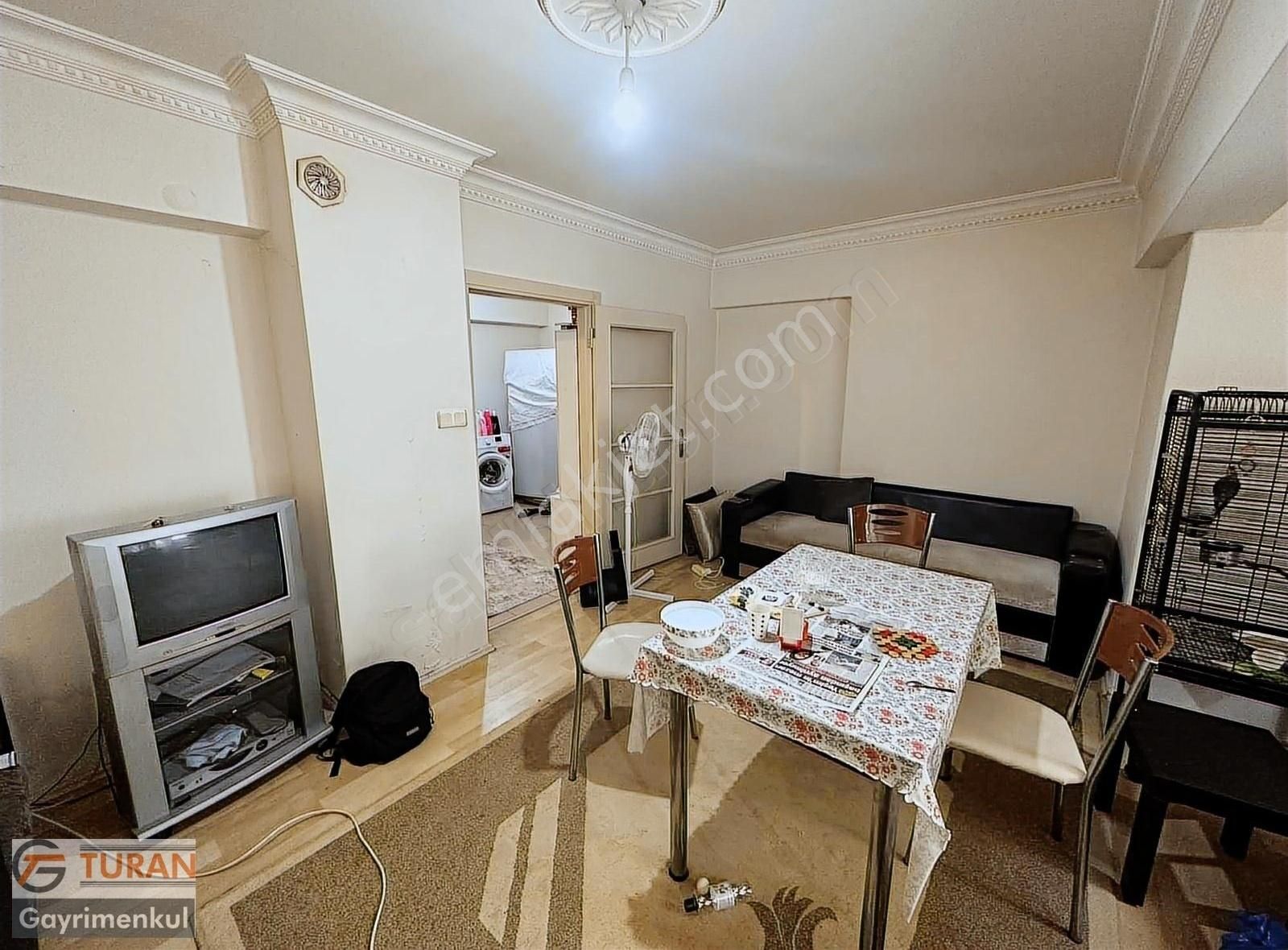 https://imaj.emlakjet.com/listing/13866062/076B8AF8D01023F7F821ECF5B5F8472113866062.jpg