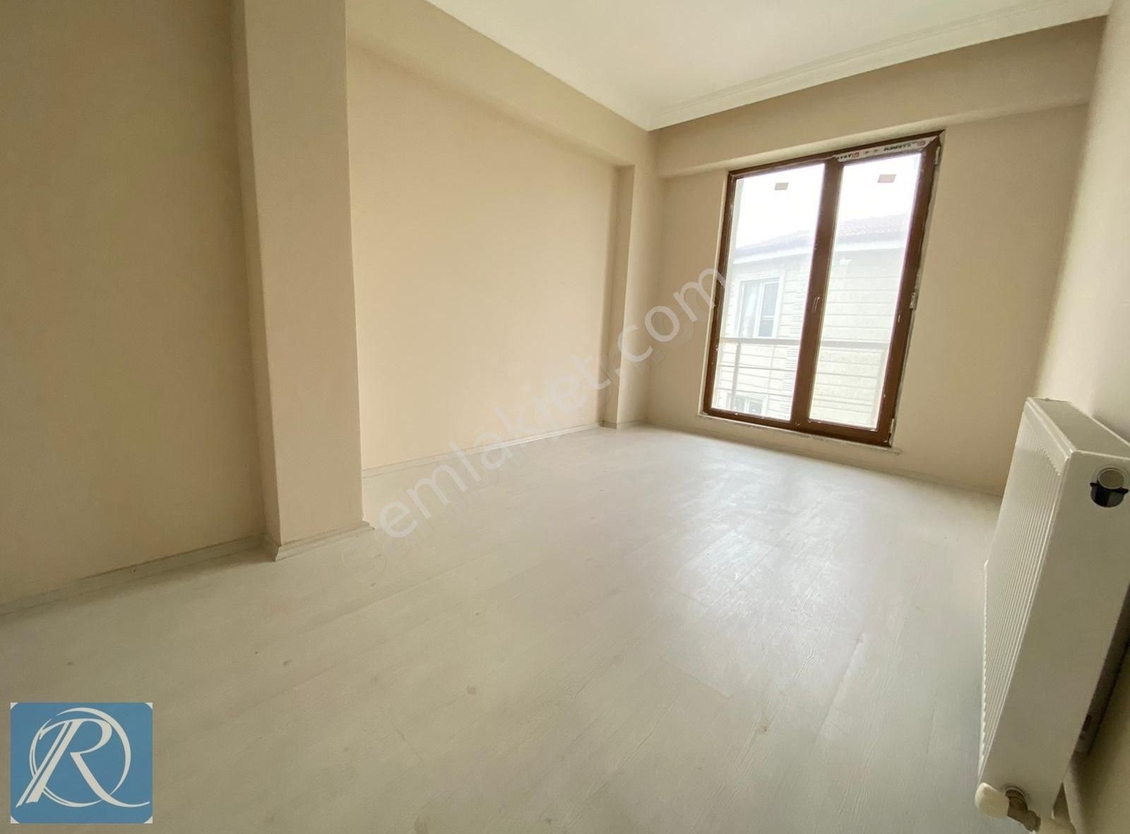 https://imaj.emlakjet.com/listing/13866231/B22CC01DF2F3503679D8EA0F86003B0413866231.jpg