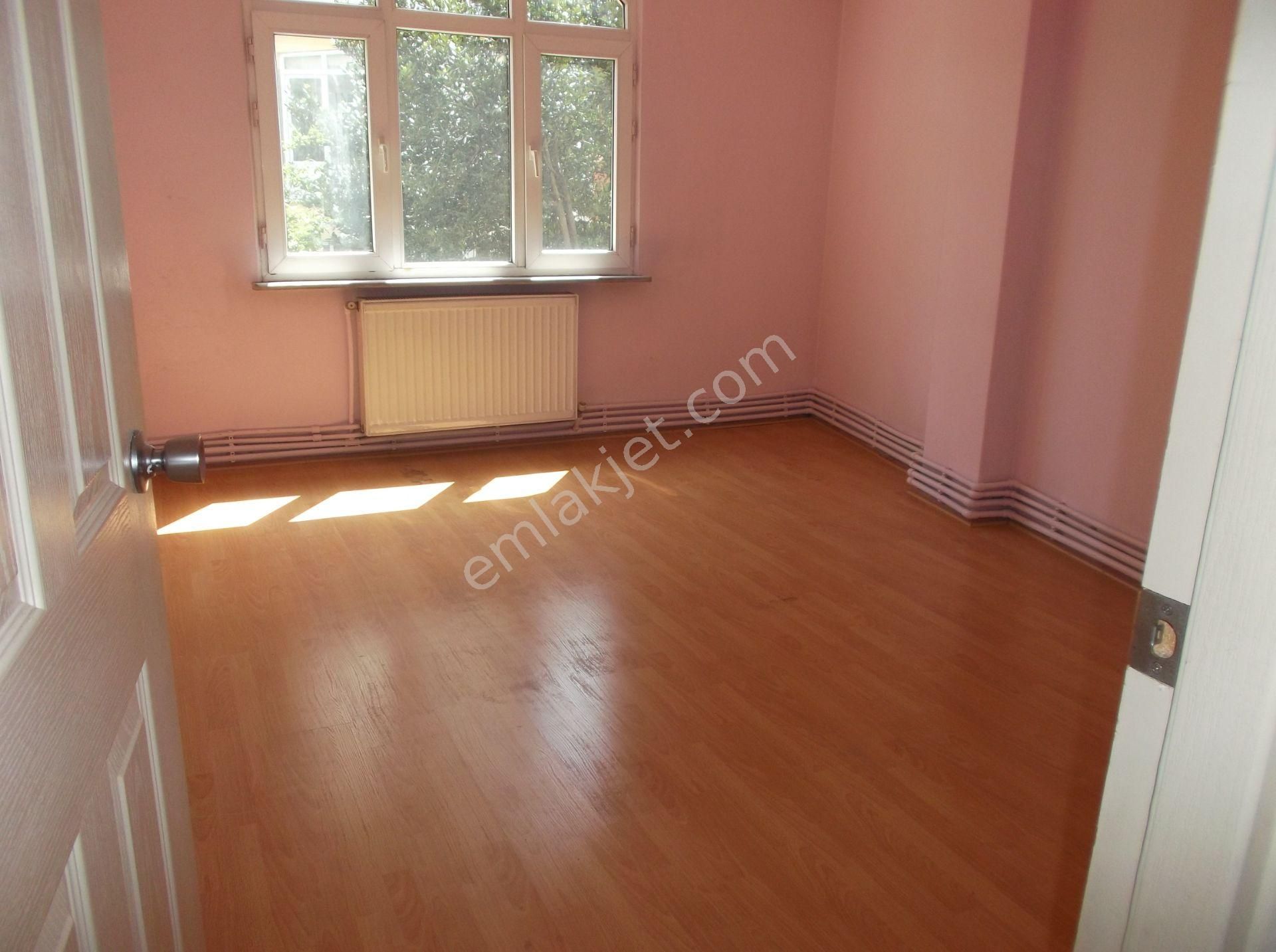 Akşenden Fatih Çapa Günaydın Sokakta 1.kat 100m² 2+1 Satılık Daire - Görsel 8