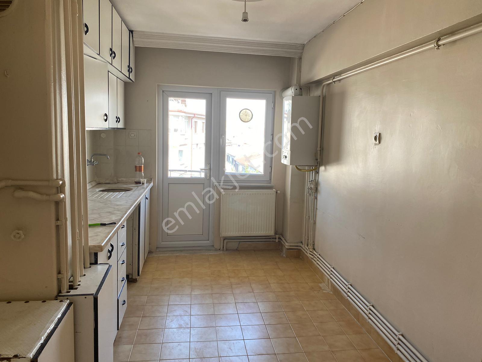 Mevlana Caddesi 3+1 Asansörlü - Görsel 7