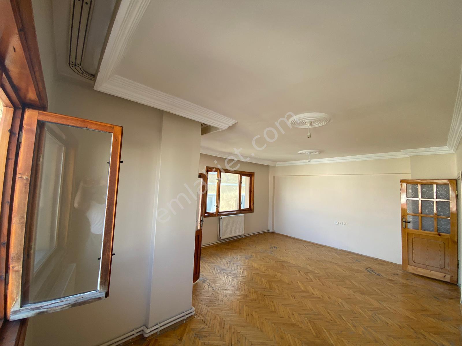 Mevlana Caddesi 3+1 Asansörlü - Görsel 8