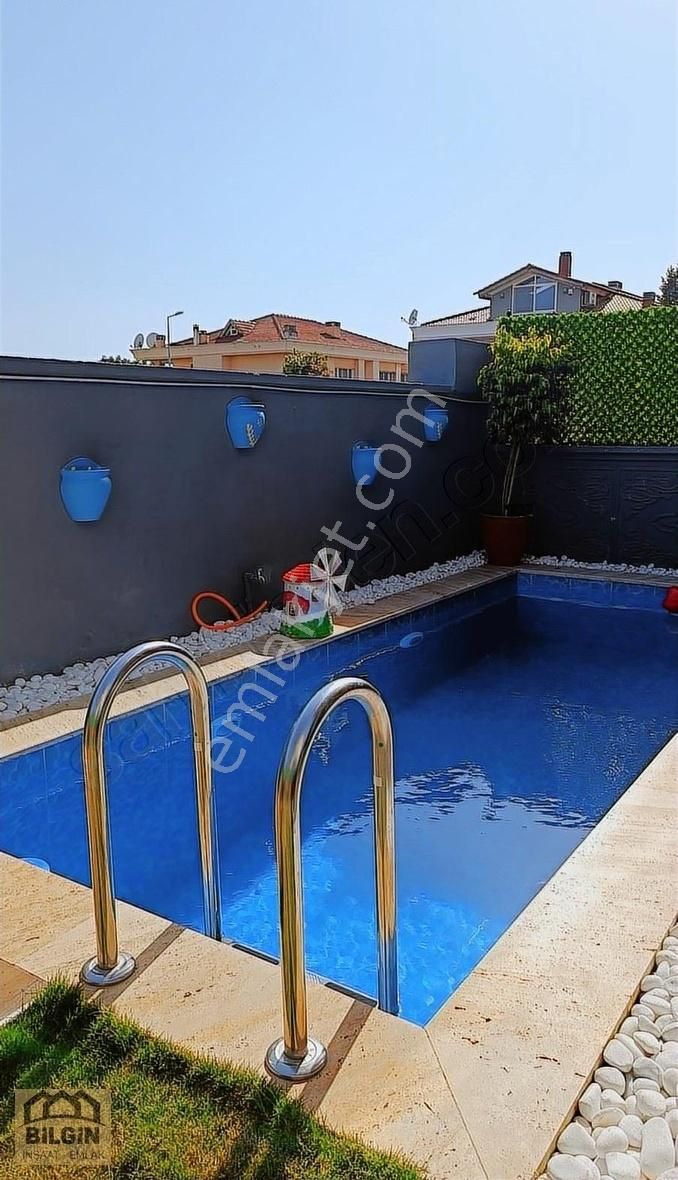 https://imaj.emlakjet.com/listing/13870524/44F7E1EAAA6A32492F7B52D667CD114813870524.jpg