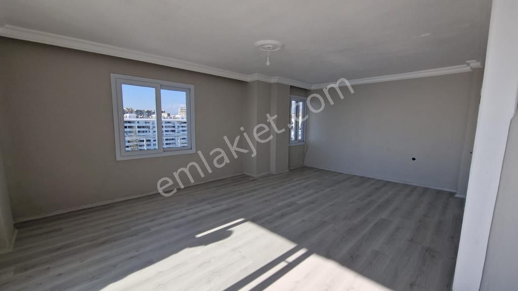 Vegadan Menderes Mah.denize Sıfır Havuzlu Site İçi Satılık 4+1 Daire - Görsel 5