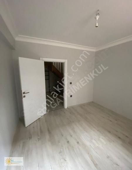 Fatih Haliç'e Yürüme Mesafesinde Balatın Yanında 2+1 Ters Dublex - Görsel 31