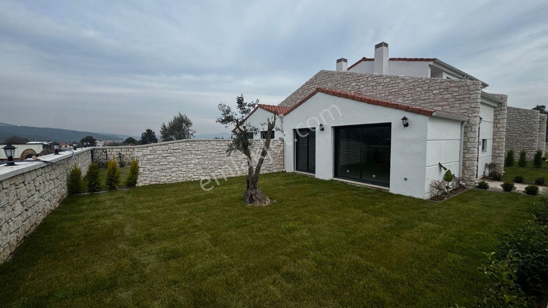 Keller Williams Ad Team'den Aron Frezya Evleri 247 M2 Arsa Payı