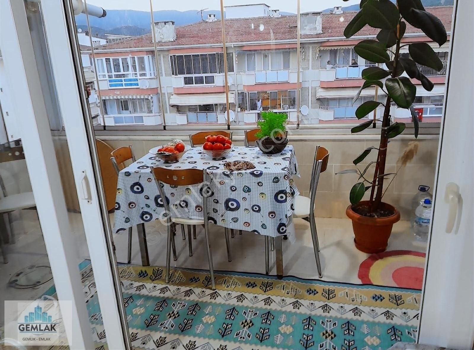 Gemlik Kumla Satılık Daire Gemlak Tan Kumlada Yeni Binada 2+1 Daire Ful Yapılı