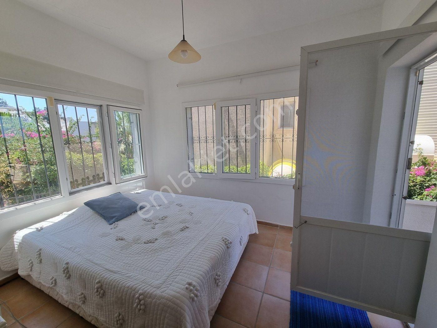 Bodrum Yalıkavak'ta Deniz Manzaralı Satılık Villa 3+1 - Görsel 32