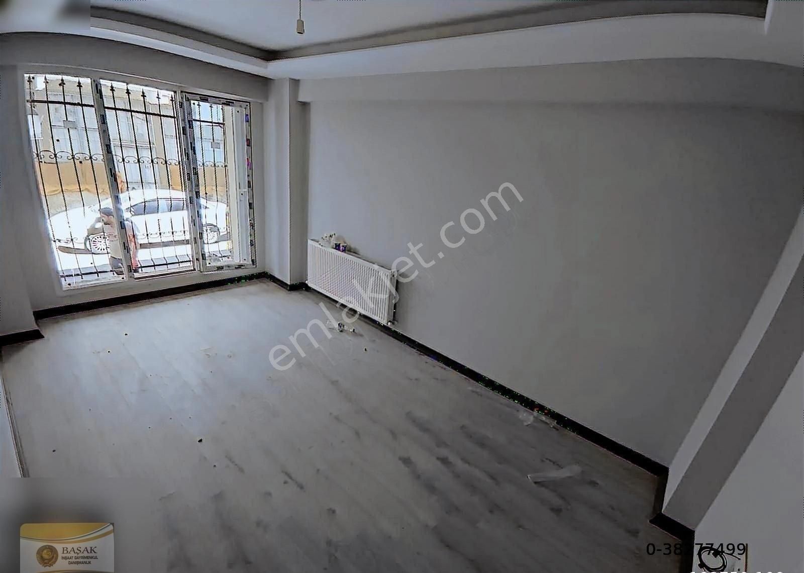 Bağcılar Çınar Satılık Daire Bağcılar Çınar Mah, Tabyada, Sıfır, Y.Giriş 85 M2 2+1 Daire