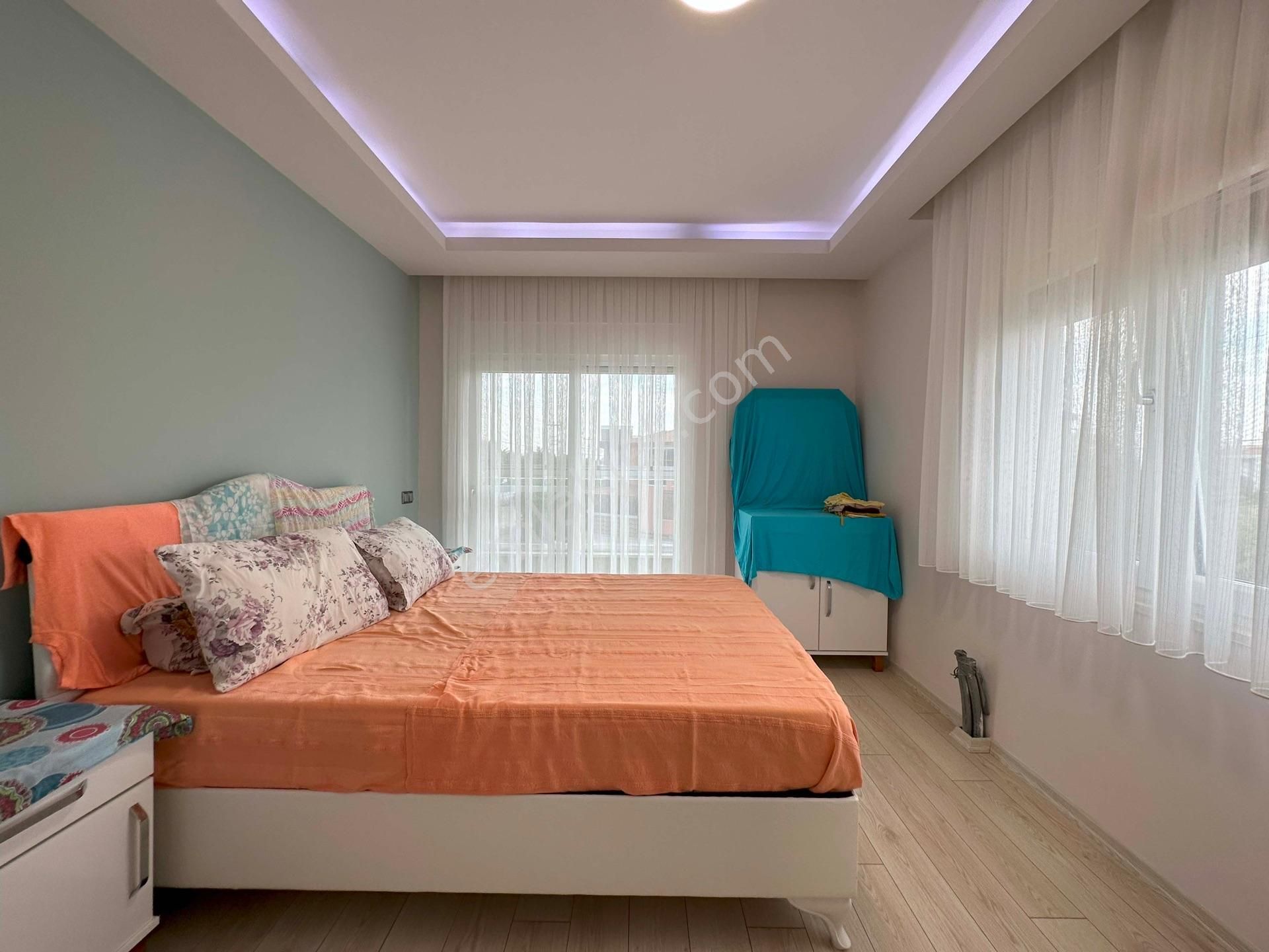 Burhaniye'de Satılık Tam Mustakil Villa - Görsel 24