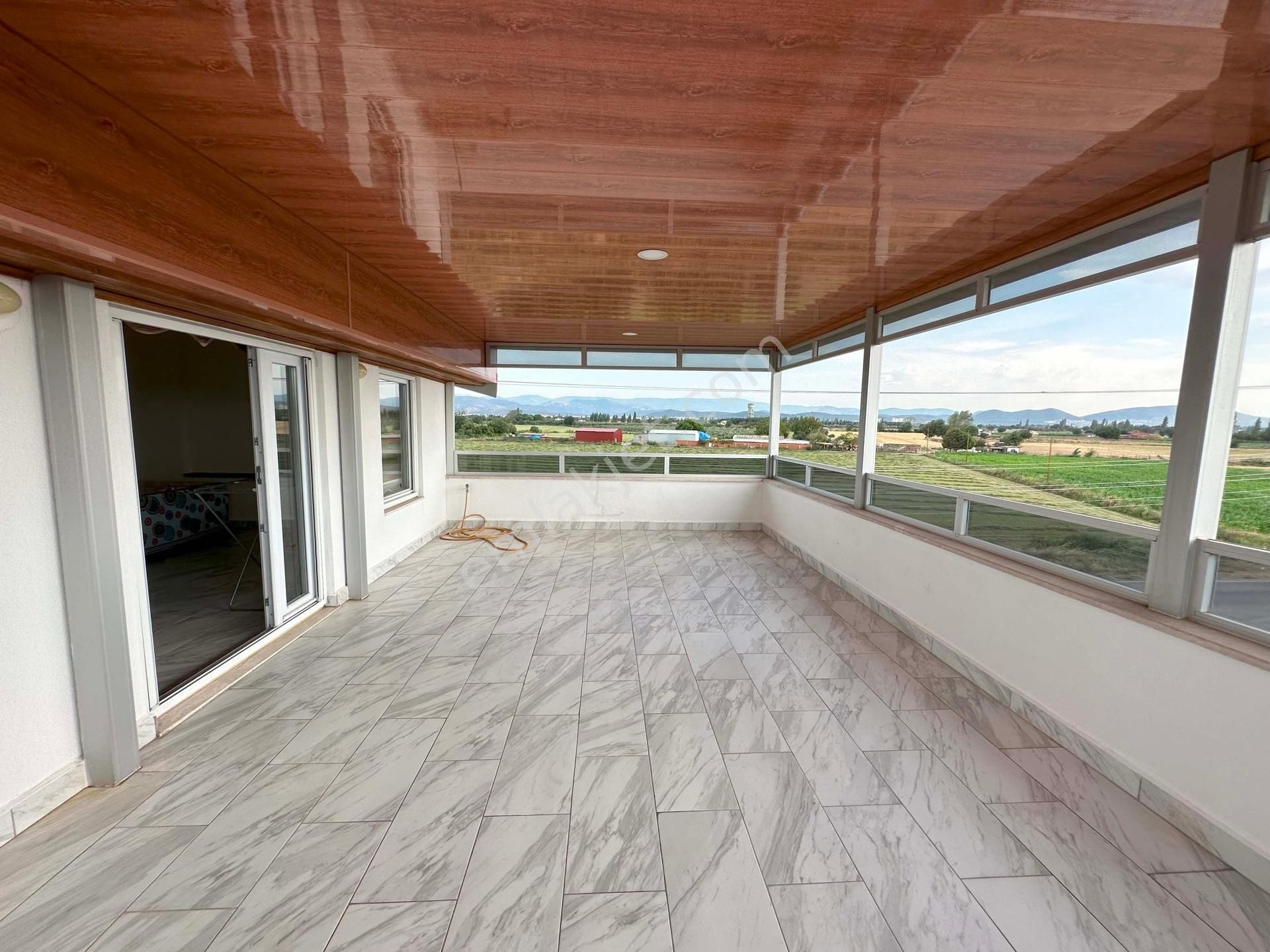 Burhaniye'de Satılık Tam Mustakil Villa - Görsel 35