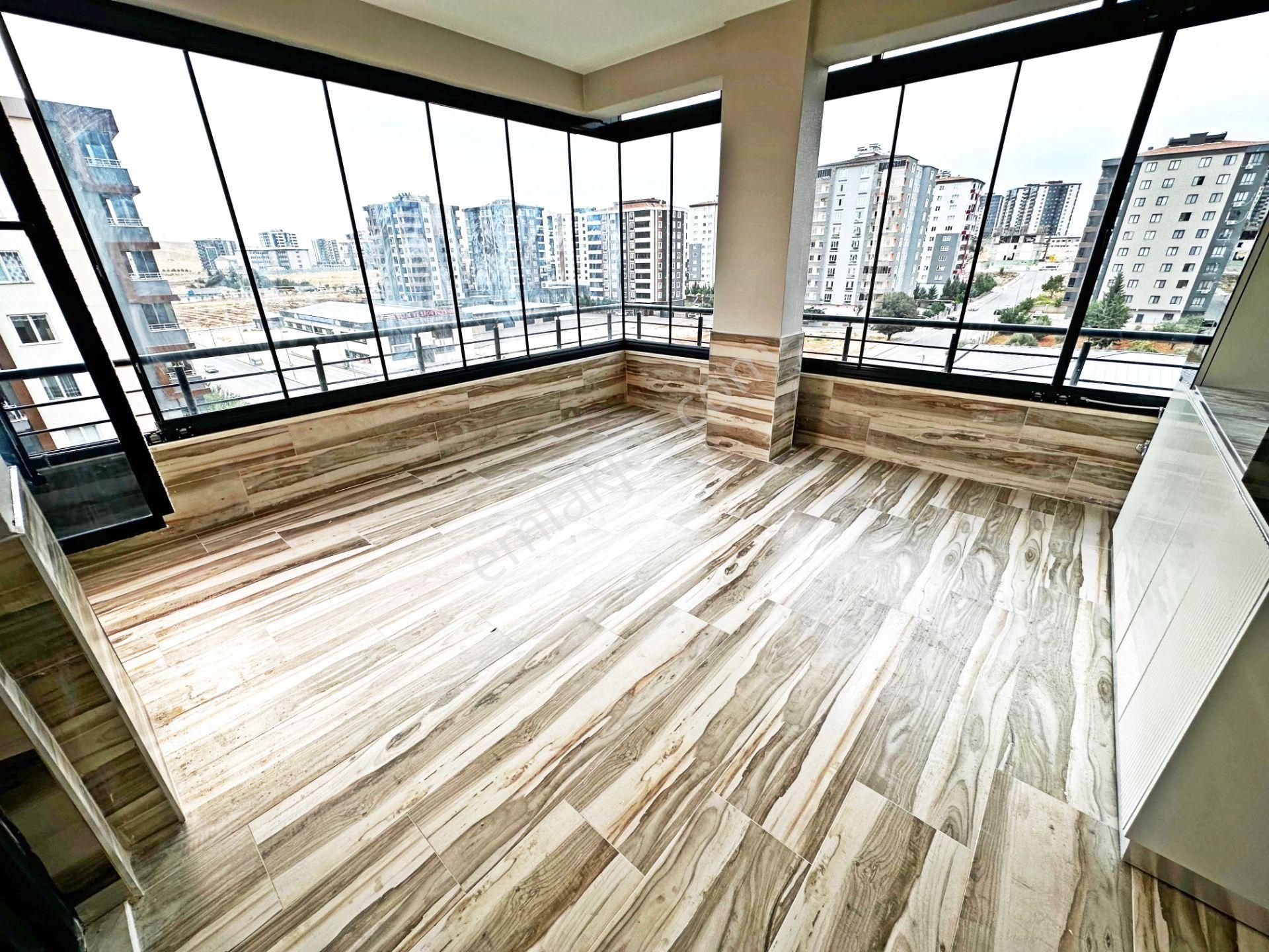 Fıstıklık'ta Aktif Lokasyonda İhtişamlı Tasarımıyla 4+1daire - Görsel 8