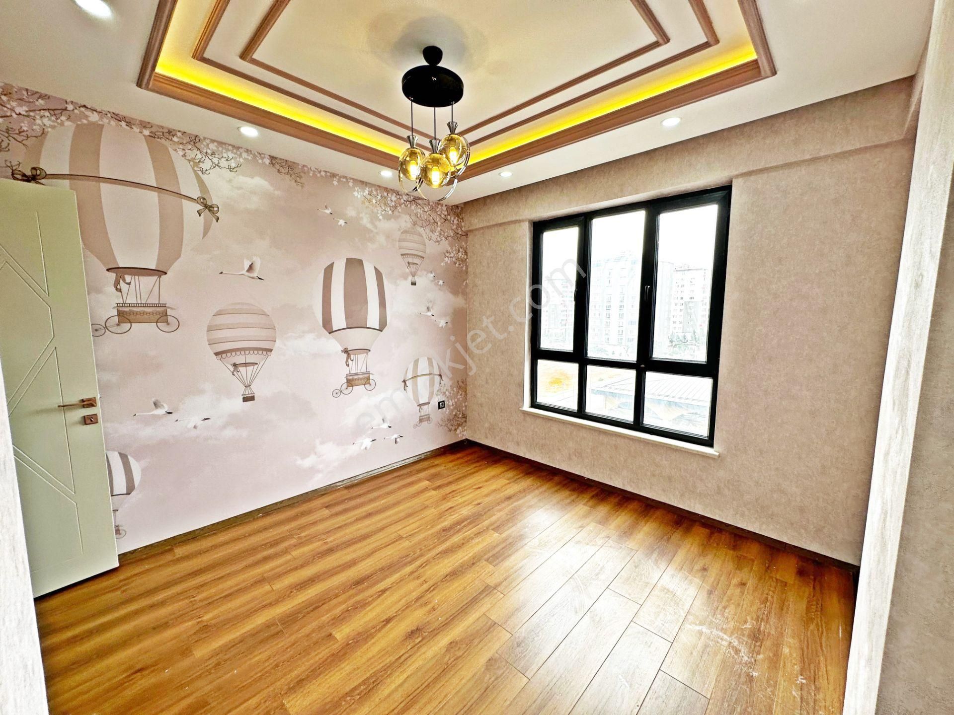 Fıstıklık'ta Aktif Lokasyonda İhtişamlı Tasarımıyla 4+1daire - Görsel 16