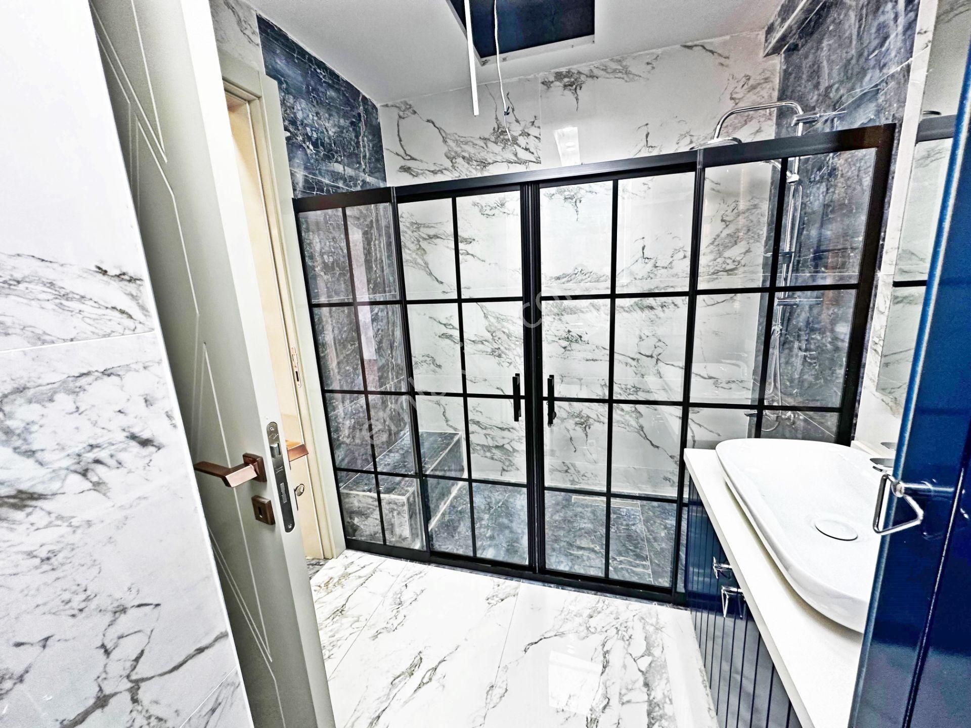 Fıstıklık'ta Aktif Lokasyonda İhtişamlı Tasarımıyla 4+1daire - Görsel 25