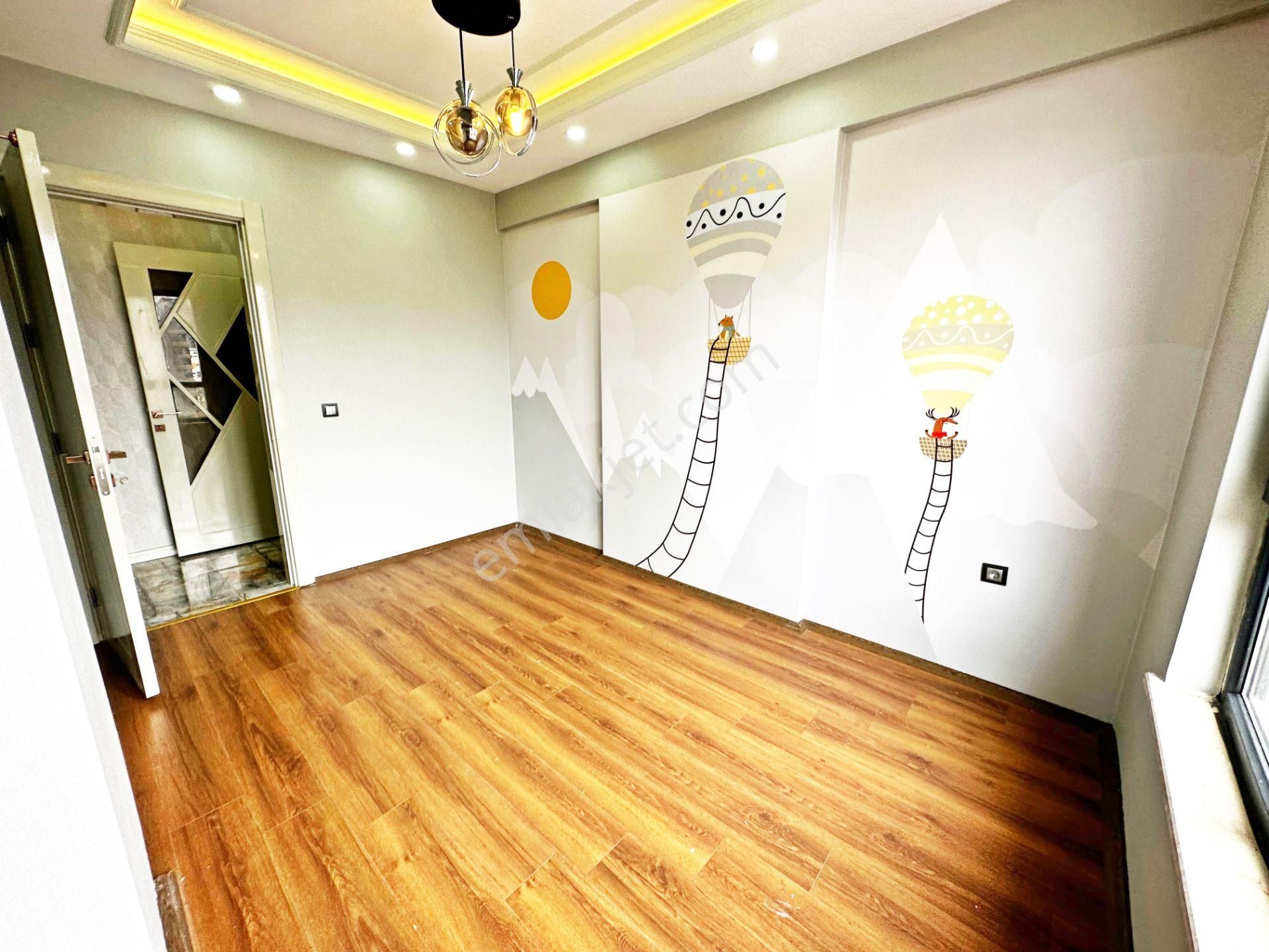 Fıstıklık'ta Aktif Lokasyonda İhtişamlı Tasarımıyla 4+1daire - Görsel 14