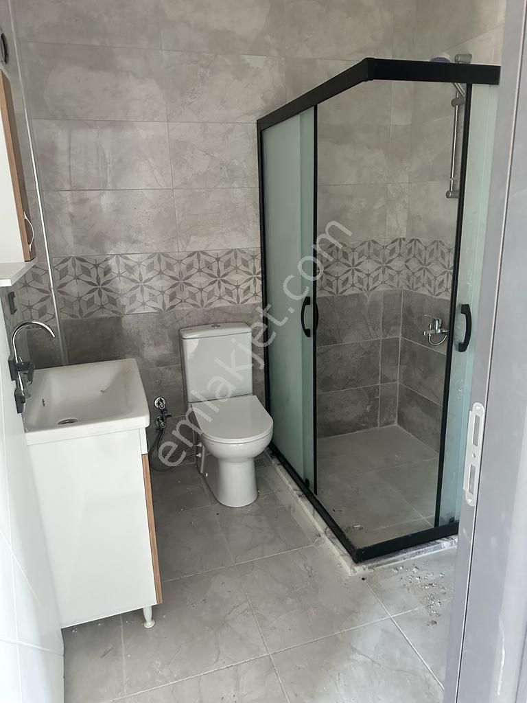 Güven Emlak'tan Gazipaşa Mahallesinde Satılık Bahçeli İkiz Nizamlı Villa - Görsel 13