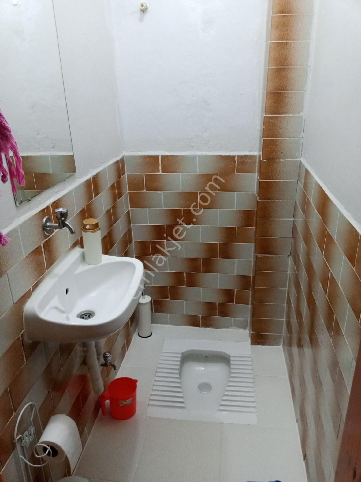https://imaj.emlakjet.com/listing/13897711/0AA8285A0C8CEF0815D2584C001C76E013897711.jpg
